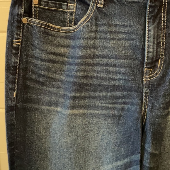 NWT Torrid High-Rise Straight Denim Jeans Frayed Hem Size 18T. - Picture 7 of 14